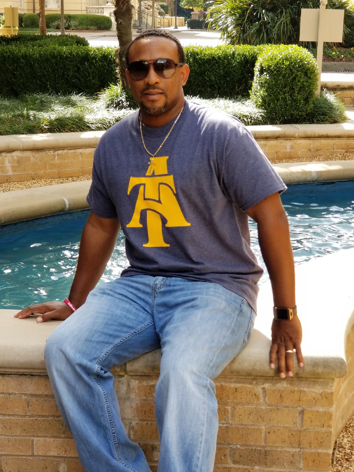 HBCU - A&T Short Sleeve Shirt